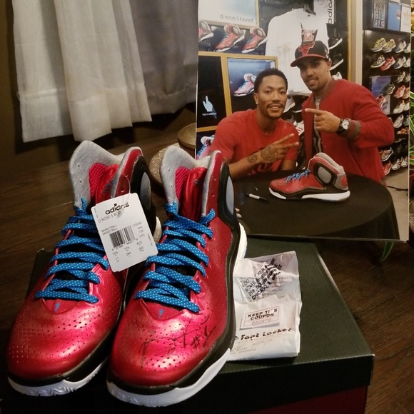 Le Adidas Autografata Derek Rose D Rose 5 Impulso Poshmark Le Adidas Autografata Derek Rose D Rose 5 Impulso Poshmark